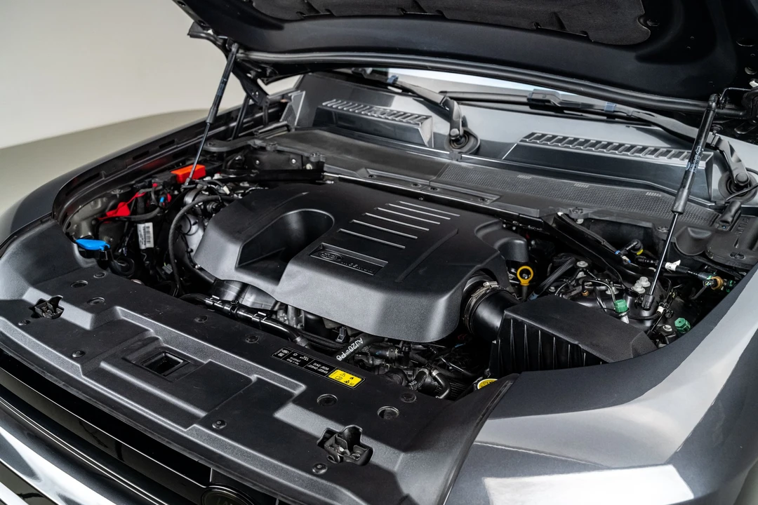 2021 Land Rover Defender L663 - Image 3 of 31