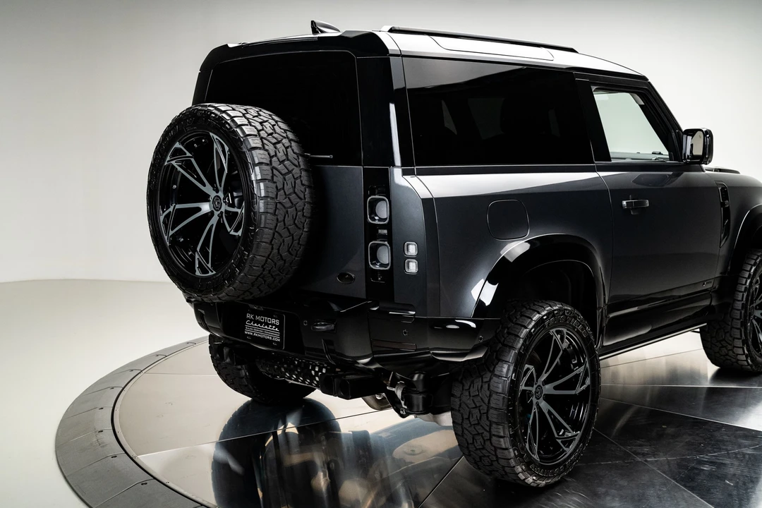 2021 Land Rover Defender L663 - Image 29 of 31