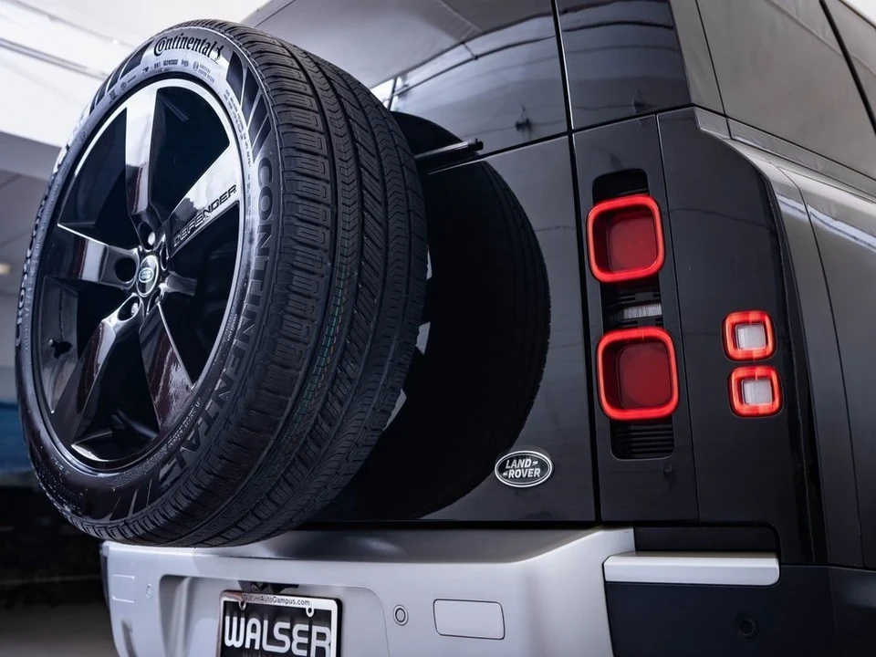 2021 Land Rover Defender L663 - Image 8 of 21