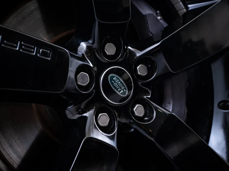 2021 Land Rover Defender L663 - Image 7 of 21