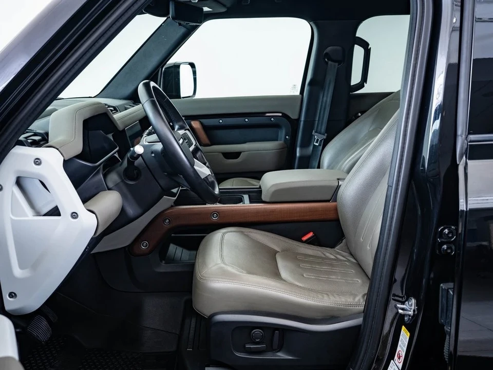 2021 Land Rover Defender L663 - Image 4 of 21