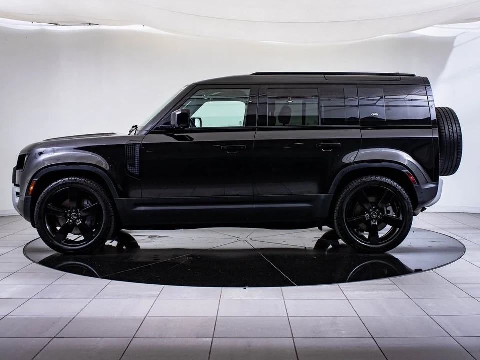 2021 Land Rover Defender L663 - Image 5 of 21