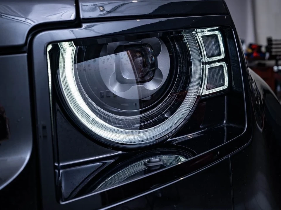 2021 Land Rover Defender L663 - Image 14 of 21