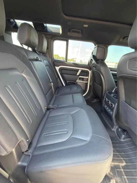 2021 Land Rover Defender L663 - Image 5 of 8