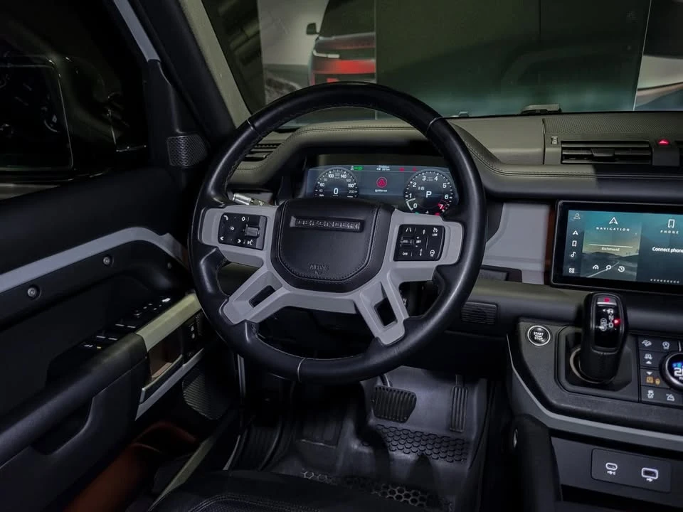 2021 Land Rover Defender L663 - Image 11 of 19