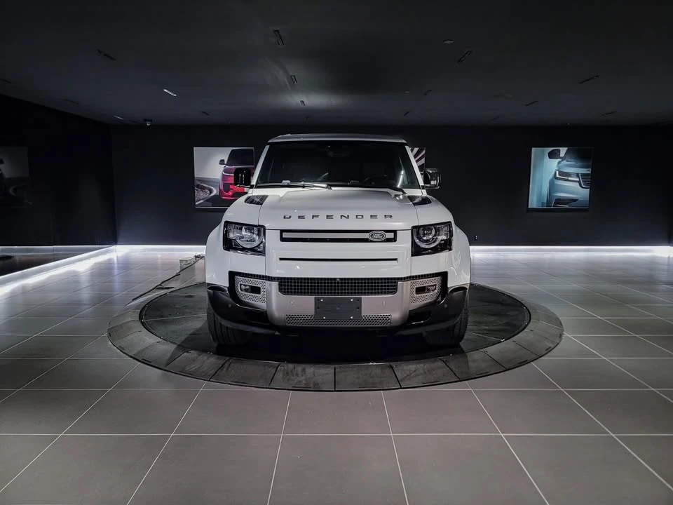 2021 Land Rover Defender L663 - Image 3 of 19