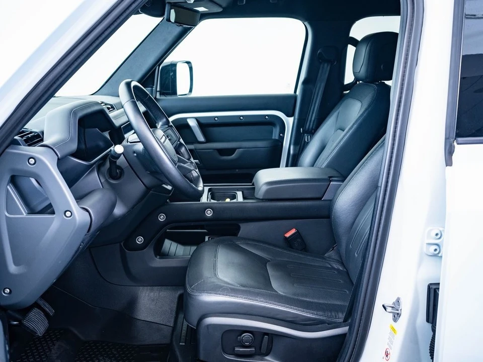 2021 Land Rover Defender L663 - Image 4 of 21