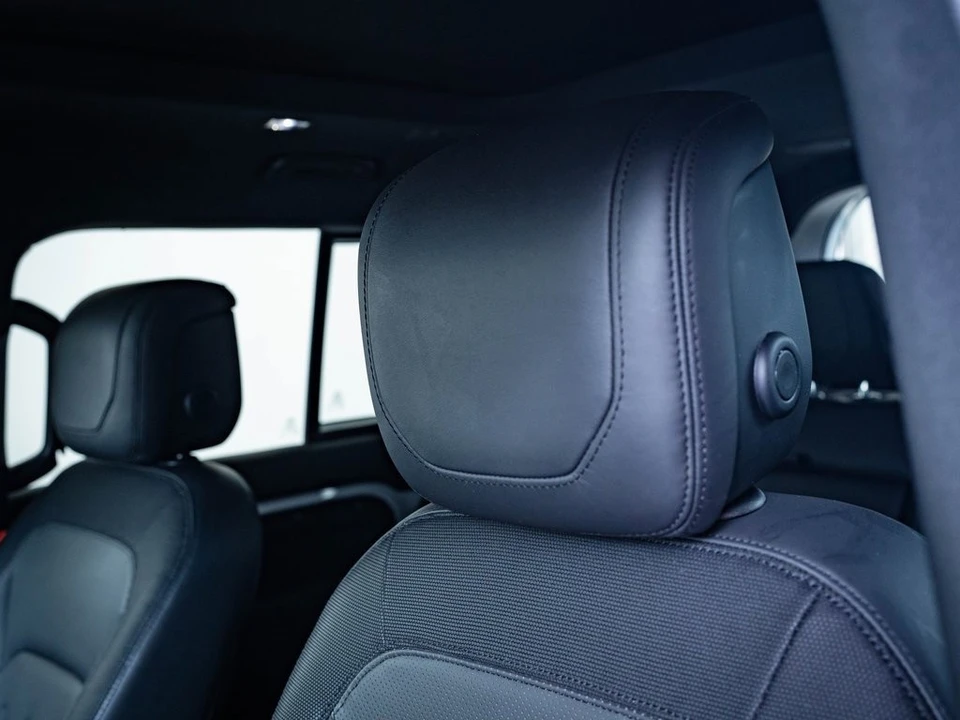 2021 Land Rover Defender L663 - Image 20 of 21