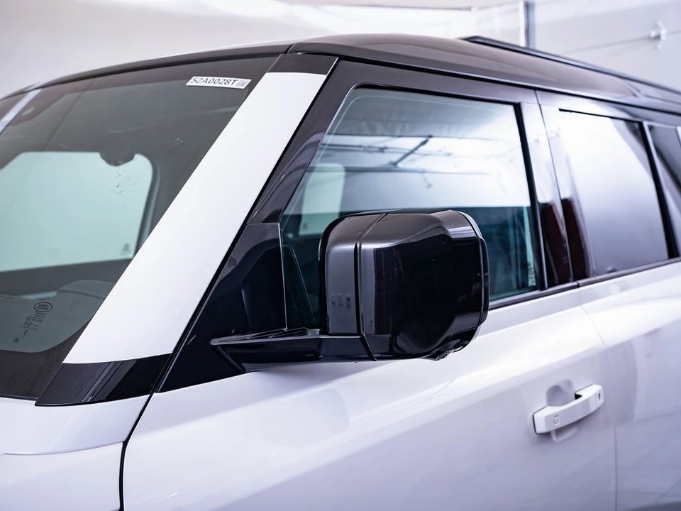 2021 Land Rover Defender L663 - Image 16 of 21