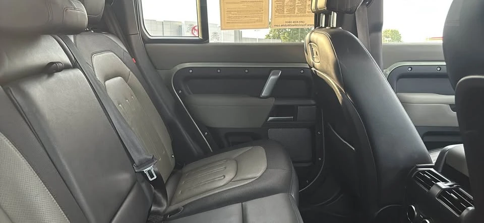 2021 Land Rover Defender L663 - Image 10 of 11