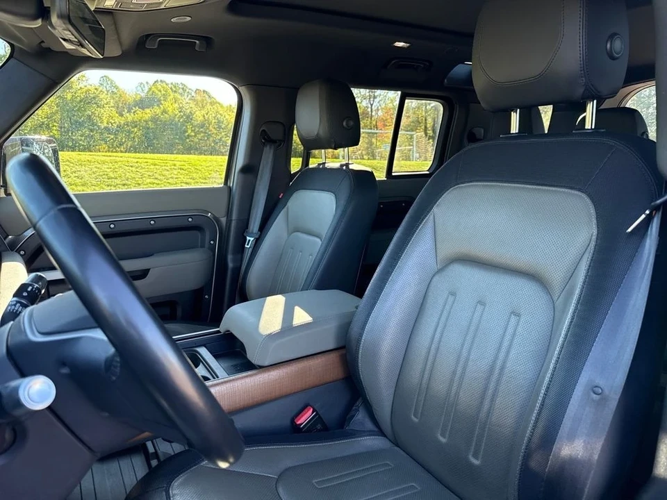 2021 Land Rover Defender L663 - Image 11 of 12