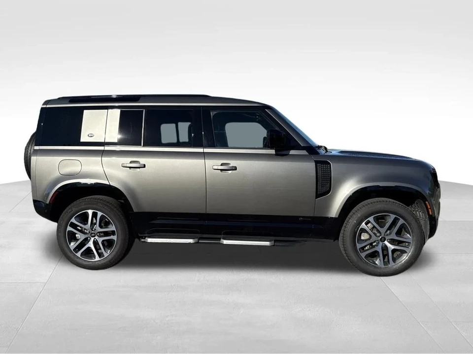 2021 Land Rover Defender L663 - Image 6 of 12