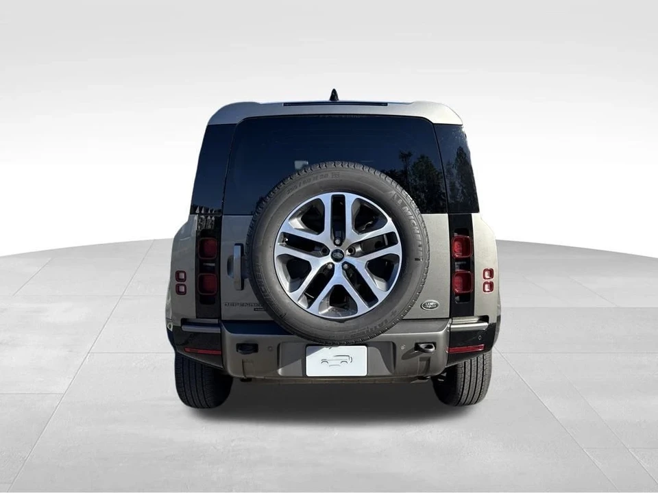 2021 Land Rover Defender L663 - Image 8 of 12
