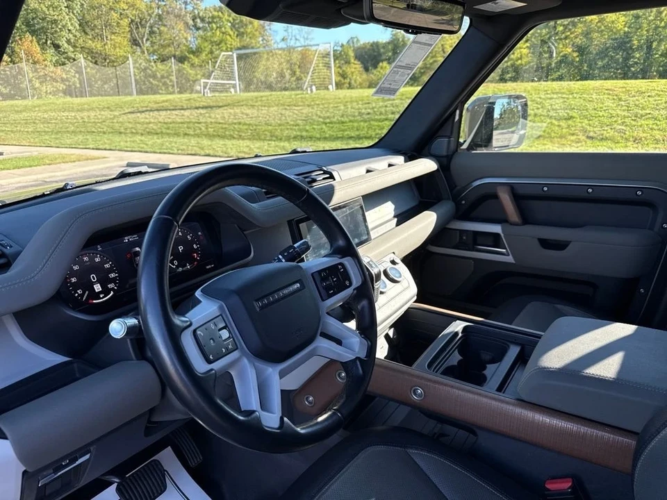 2021 Land Rover Defender L663 - Image 12 of 12