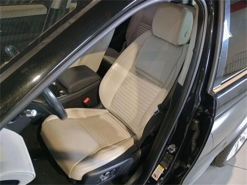2021 Land Rover Discovery 5th Gen - Image 16 of 28
