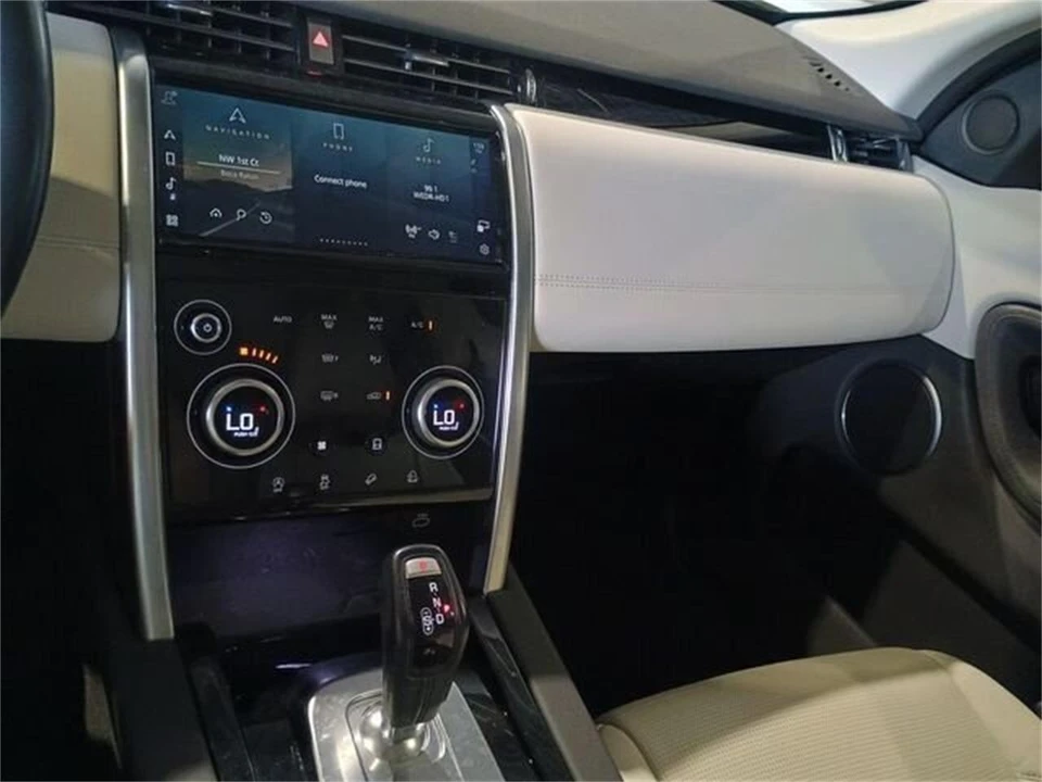 2021 Land Rover Discovery 5th Gen - Image 18 of 28