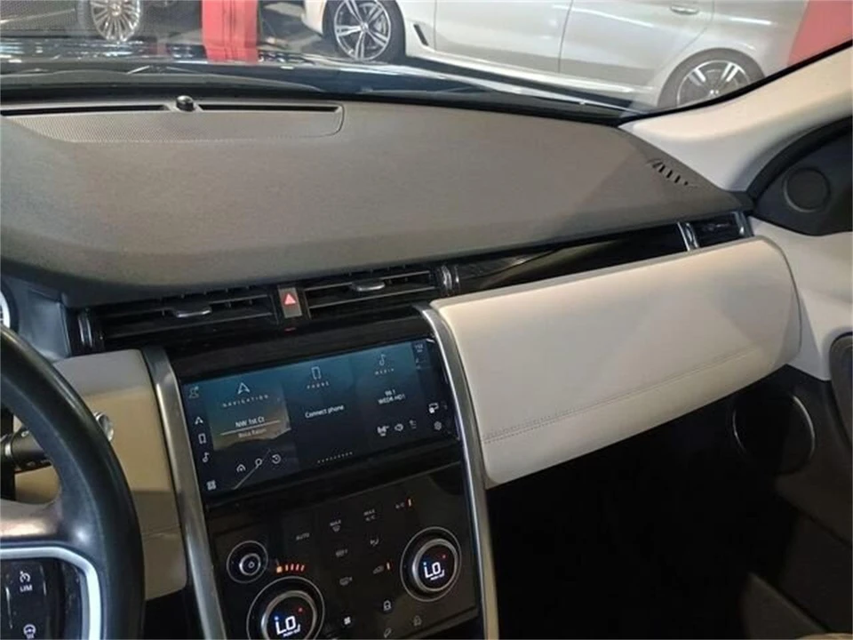 2021 Land Rover Discovery 5th Gen - Image 14 of 28