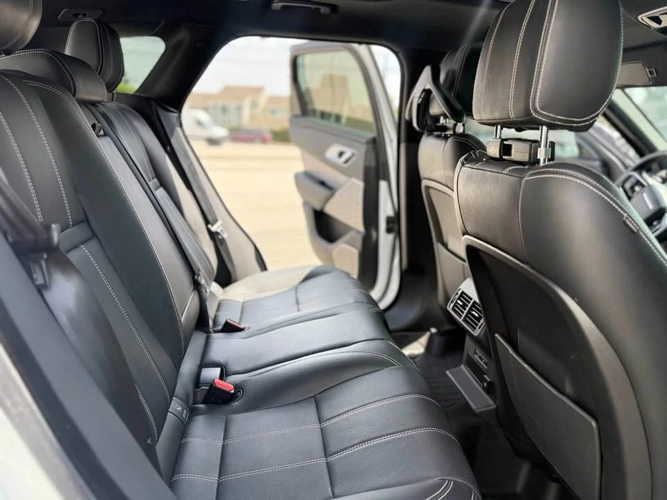 2021 Land Rover Range Rover Velar - Image 9 of 14