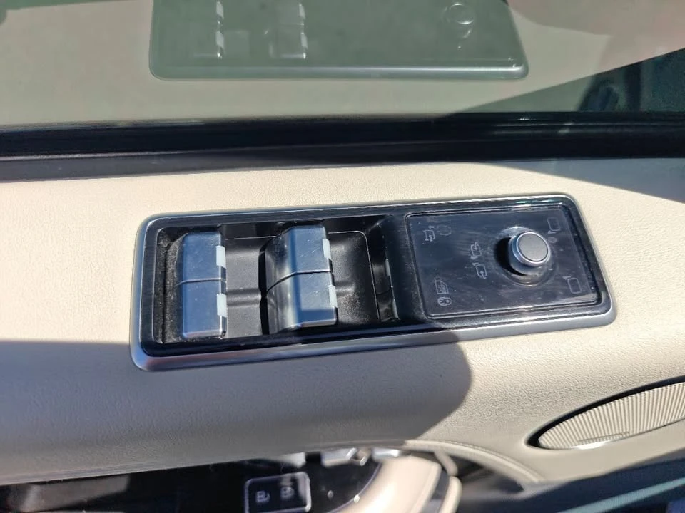 2021 Land Rover Range Rover L405 - Image 3 of 20