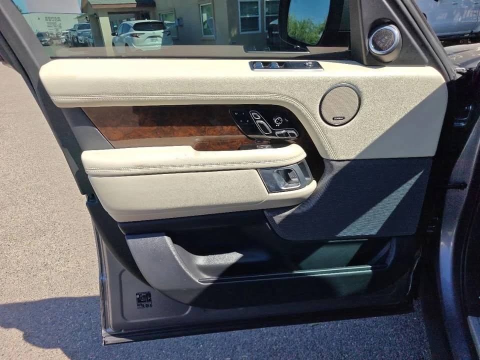 2021 Land Rover Range Rover L405 - Image 14 of 20