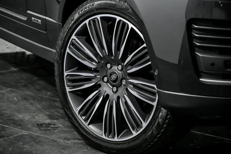 2021 Land Rover Range Rover L405 - Image 3 of 12