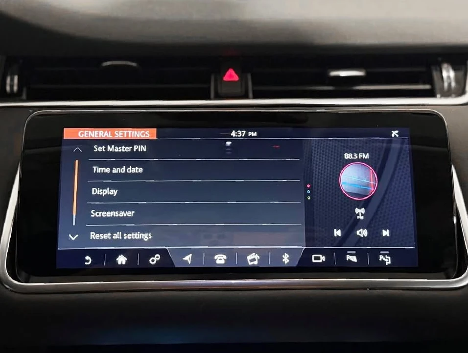 2021 Land Rover Range Rover Evoque 2nd Gen - Image 13 of 20