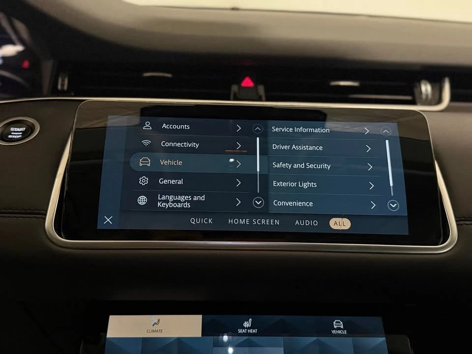 2021 Land Rover Range Rover Evoque 2nd Gen - Image 14 of 20