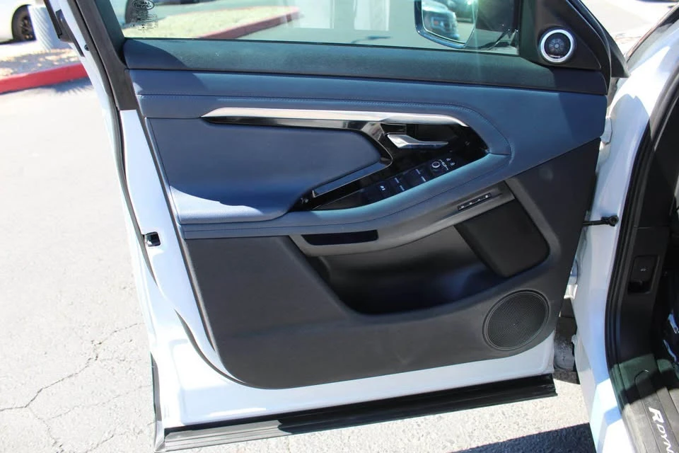2021 Land Rover Range Rover Evoque 2nd Gen - Image 9 of 19