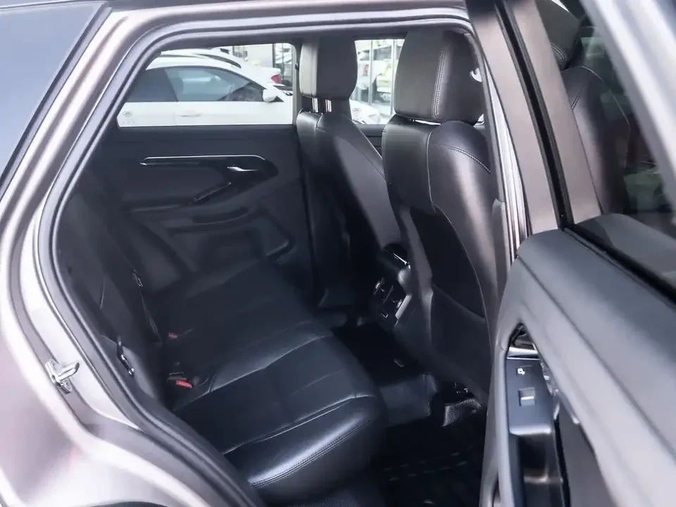 2021 Land Rover Range Rover Evoque 2nd Gen - Image 7 of 19