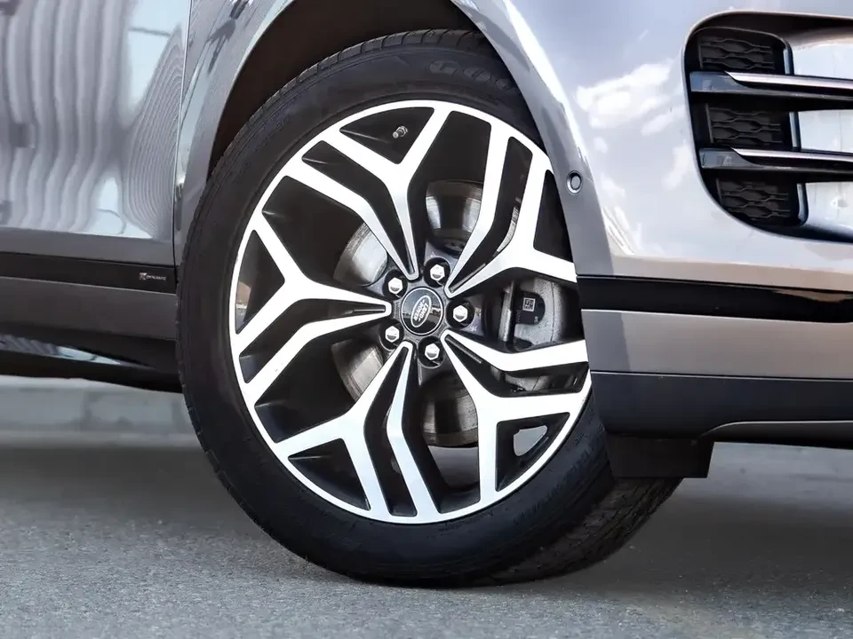 2021 Land Rover Range Rover Evoque 2nd Gen - Image 19 of 19