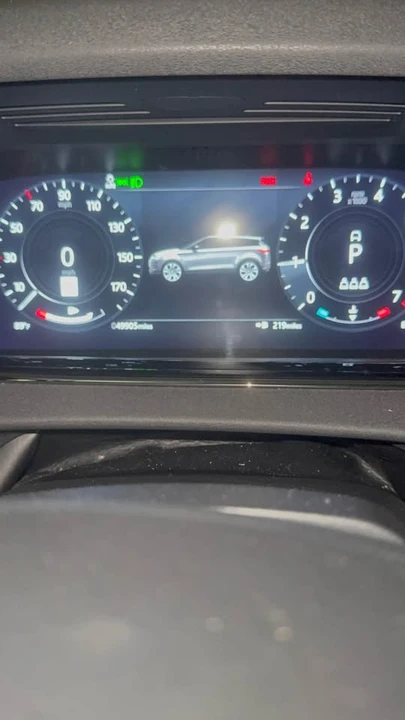 2021 Land Rover Range Rover Evoque 2nd Gen - Image 17 of 19
