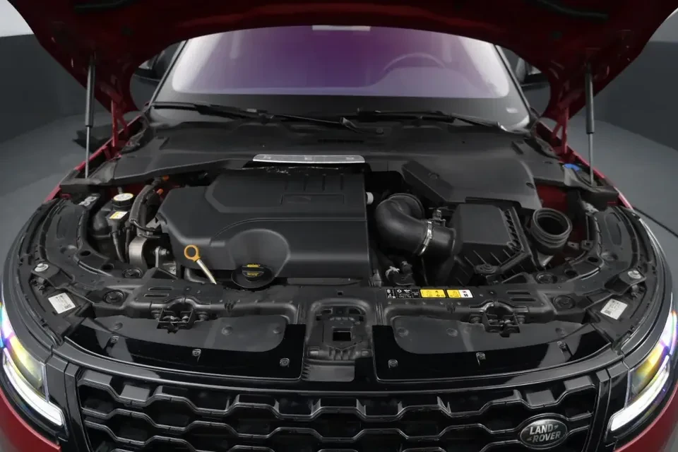 2021 Land Rover Range Rover Evoque 2nd Gen - Image 17 of 19