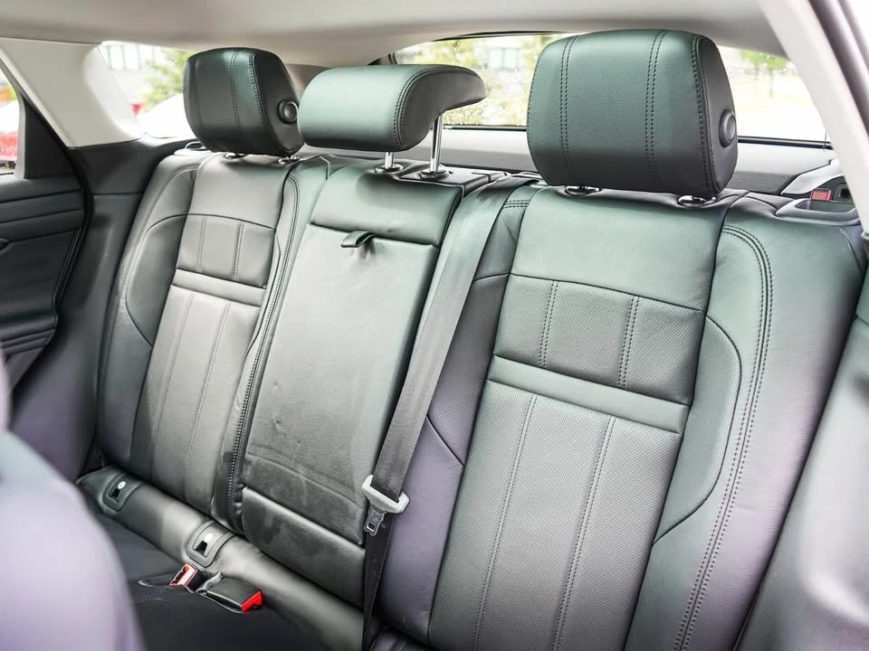 2021 Land Rover Range Rover Evoque 2nd Gen - Image 18 of 18