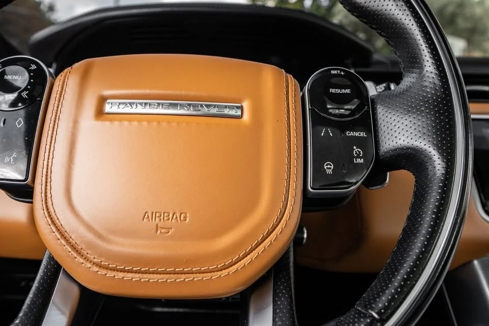 2021 Land Rover Range Rover L405 - Image 11 of 16