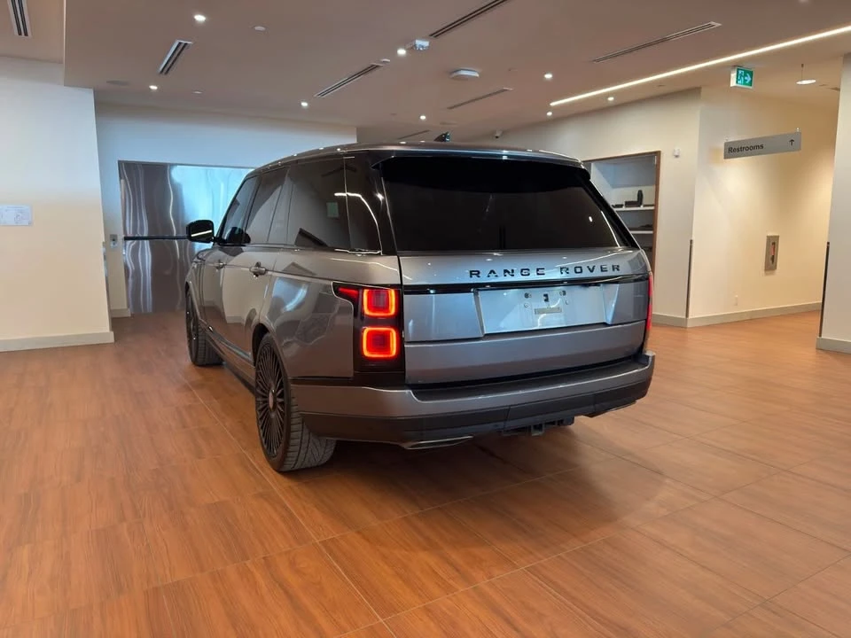 2021 Land Rover Range Rover L405 - Image 5 of 16