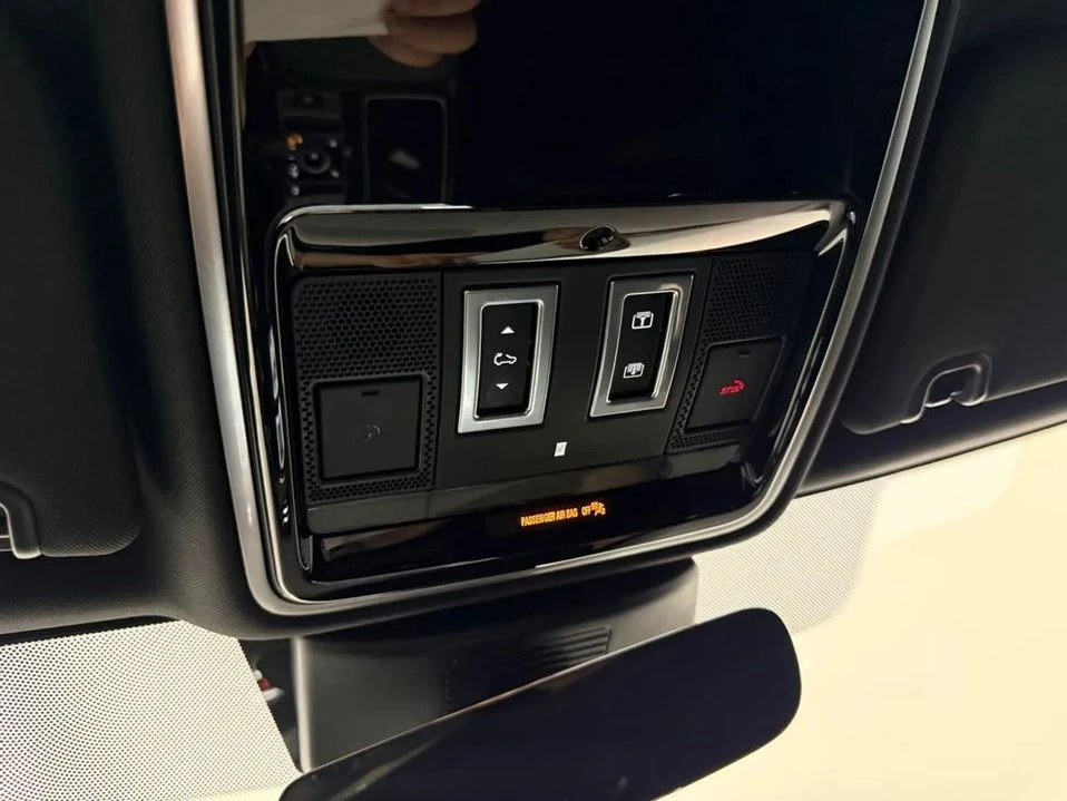 2021 Land Rover Range Rover L405 - Image 14 of 19