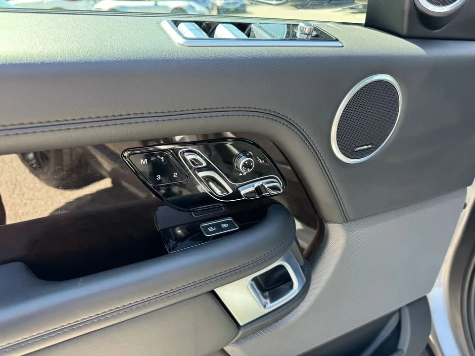 2021 Land Rover Range Rover L405 - Image 13 of 20
