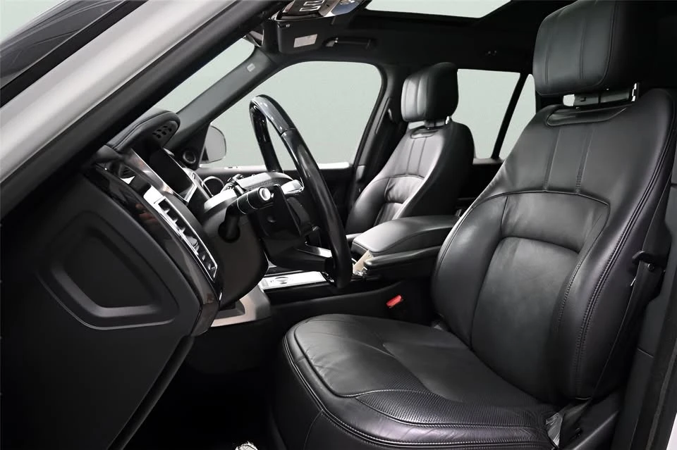 2021 Land Rover Range Rover L405 - Image 12 of 20