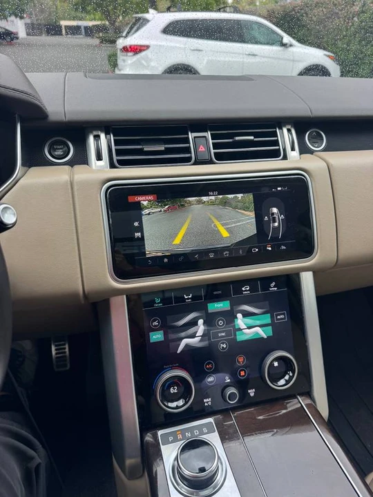 2021 Land Rover Range Rover L405 - Image 10 of 22