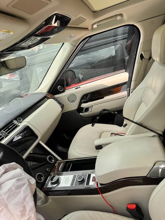 2021 Land Rover Range Rover L405 - Image 10 of 15