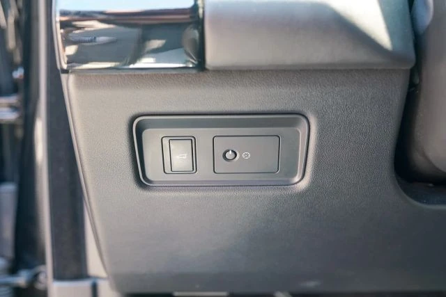 2021 Land Rover Range Rover L405 - Image 16 of 31