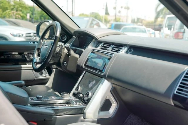 2021 Land Rover Range Rover L405 - Image 24 of 31