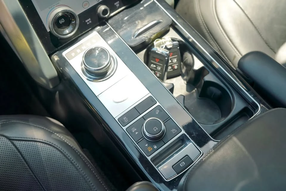 2021 Land Rover Range Rover L405 - Image 11 of 19
