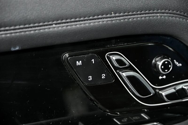 2021 Land Rover Range Rover L405 - Image 14 of 31