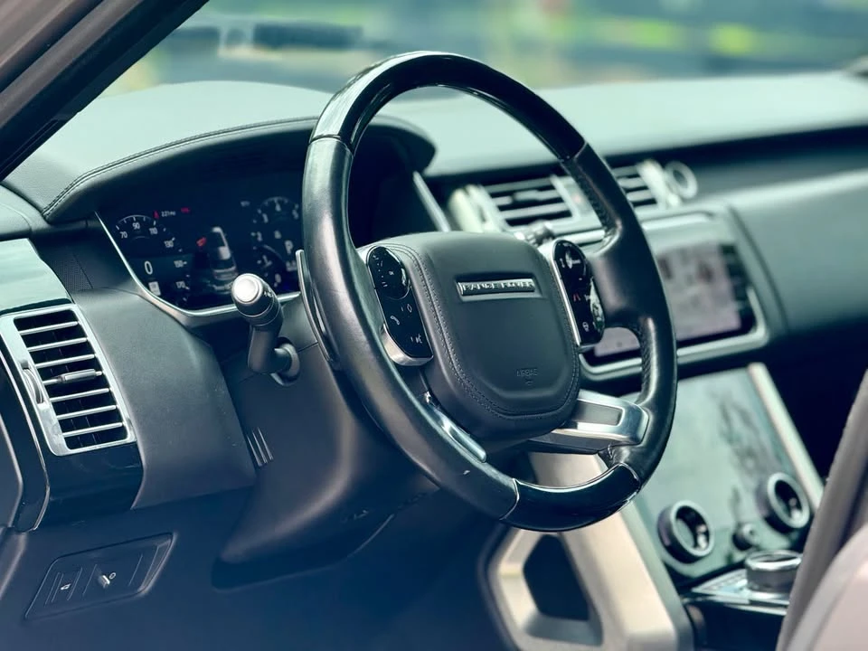 2021 Land Rover Range Rover L405 - Image 11 of 20