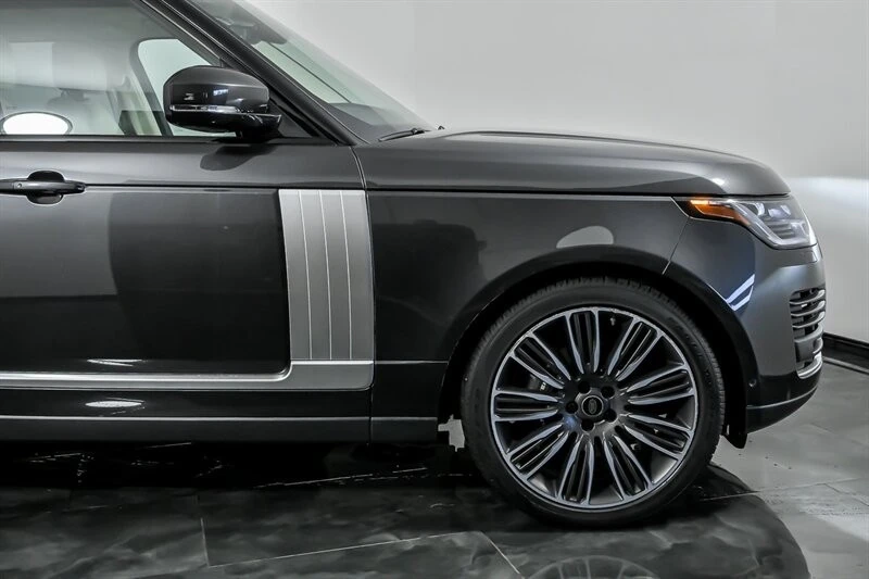 2021 Land Rover Range Rover L405 - Image 12 of 31