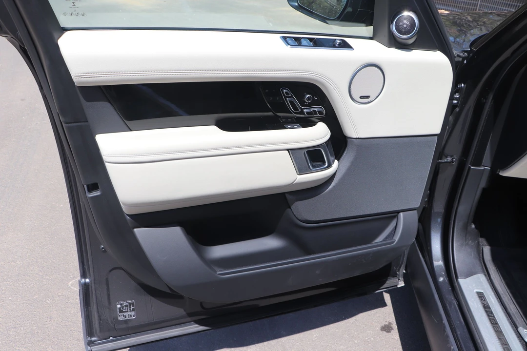 2021 Land Rover Range Rover L405 - Image 31 of 31