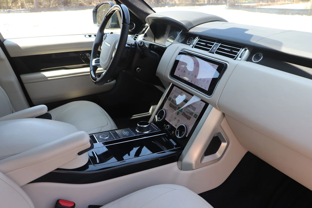 2021 Land Rover Range Rover L405 - Image 2 of 31