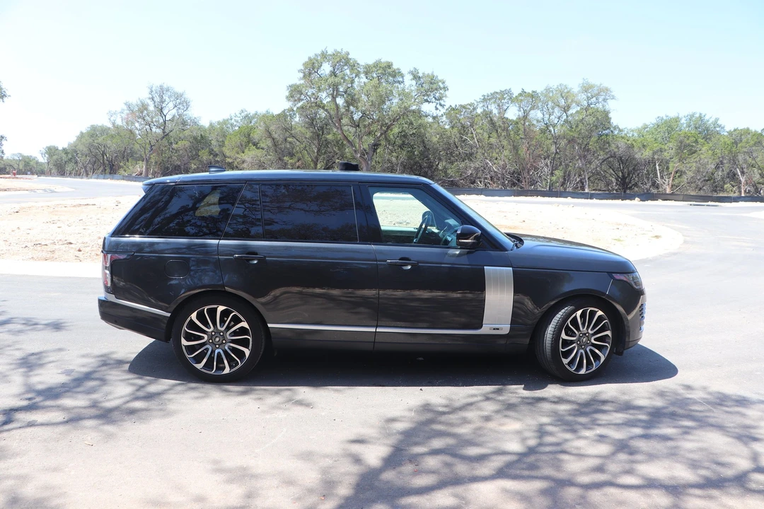 2021 Land Rover Range Rover L405 - Image 13 of 31
