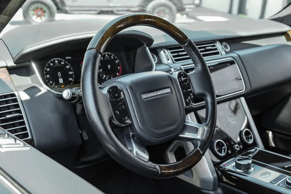 2021 Land Rover Range Rover L405 - Image 12 of 19